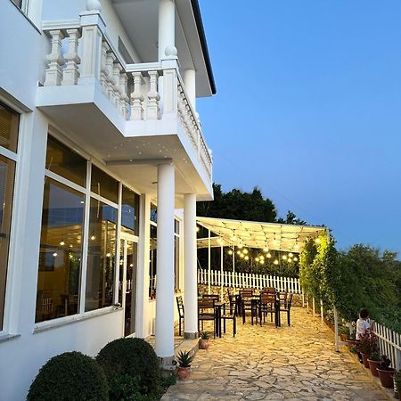 Vila Horizont Baks-Rrjoll Dış mekan fotoğraf