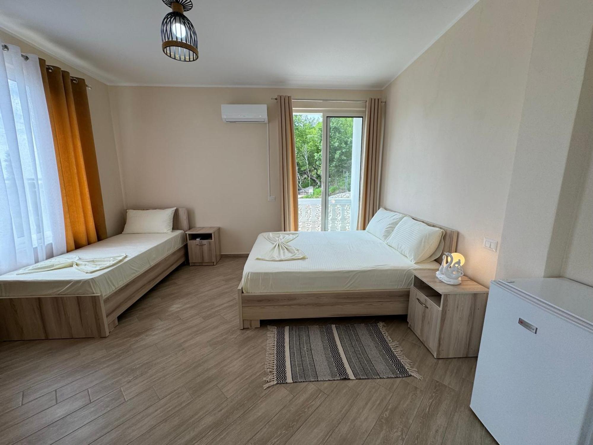 Vila Horizont Baks-Rrjoll Dış mekan fotoğraf