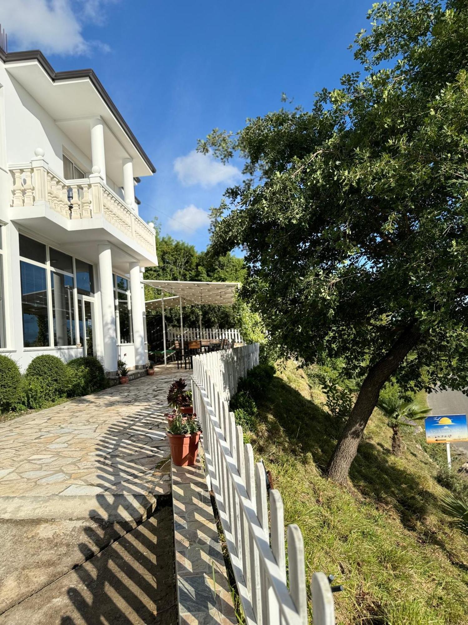 Vila Horizont Baks-Rrjoll Dış mekan fotoğraf