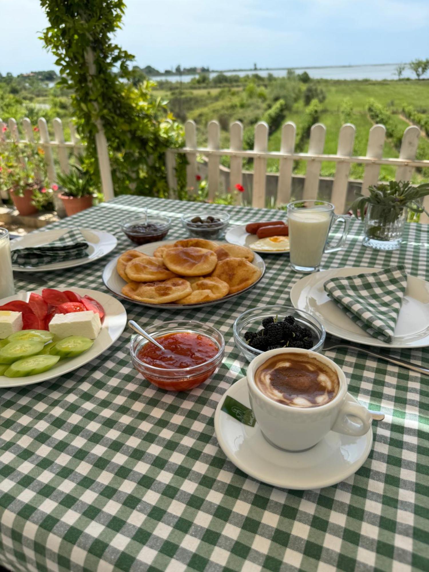 Vila Horizont Baks-Rrjoll Dış mekan fotoğraf